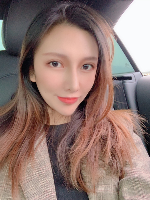 李岚Lancy的第一张照片--鞍山相亲服务中心