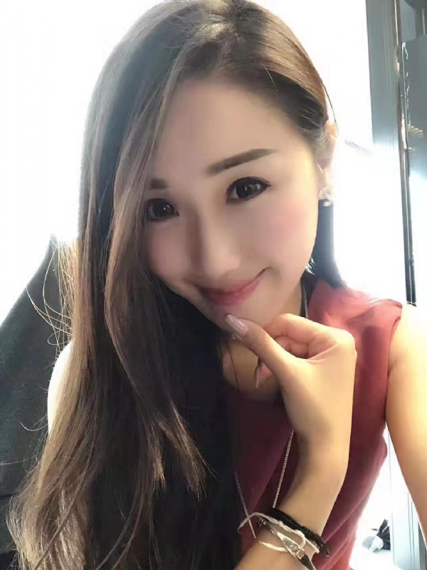 彩蝶的第一张照片--鞍山相亲服务中心