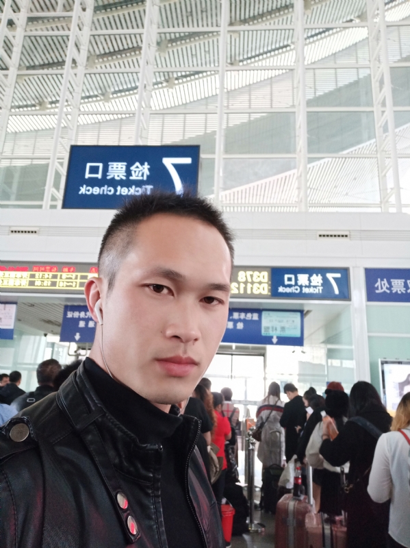 一叶知秋的第一张照片--鞍山相亲服务中心