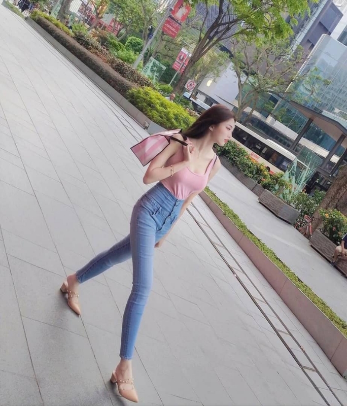 lilyzy的第一张照片--鞍山相亲服务中心