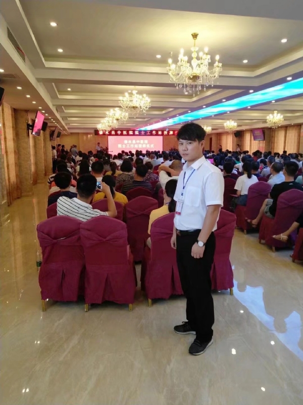 坦然的第一张照片--鞍山相亲服务中心