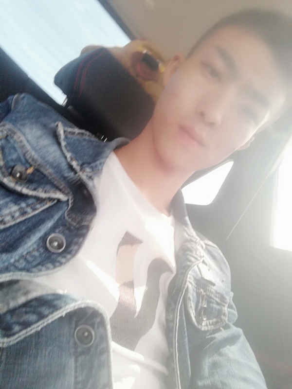 傻雕的第一张照片--鞍山相亲服务中心