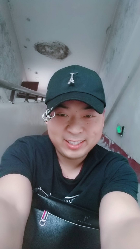 前世今生的爱的第一张照片--鞍山相亲服务中心