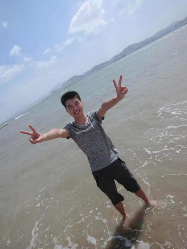 鱼头zzz的第二张照片--鞍山相亲服务中心