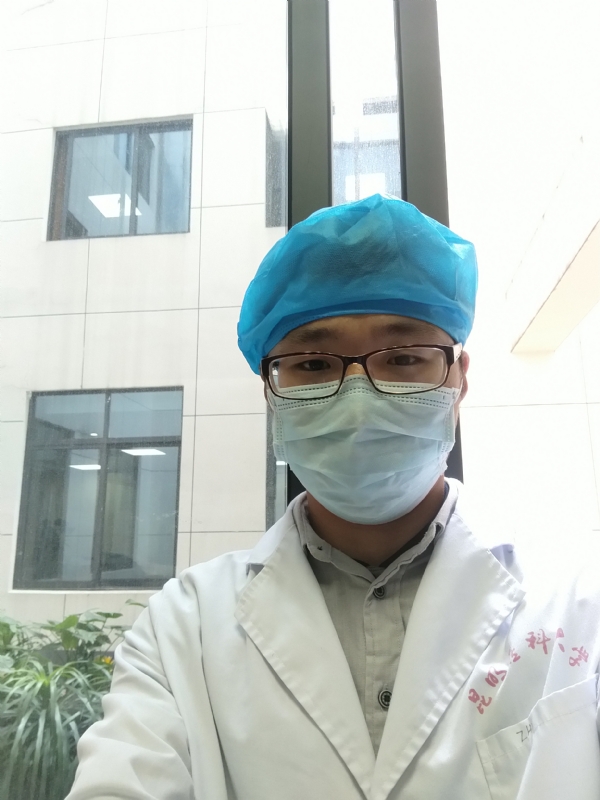 口腔小医生的第一张照片--鞍山相亲服务中心