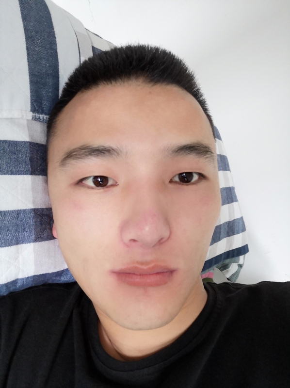 诚信交友的第一张照片--鞍山相亲服务中心