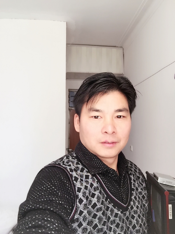 清风的第一张照片--鞍山相亲服务中心