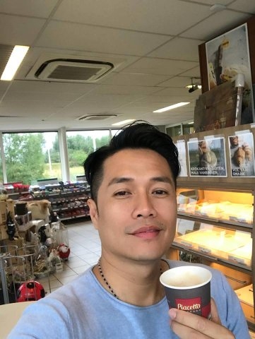 短歌的第一张照片--鞍山相亲服务中心