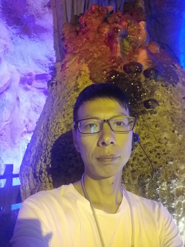 红叶的第一张照片--鞍山相亲服务中心