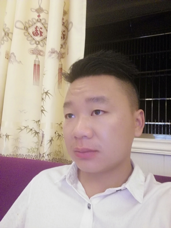 王梓林的第一张照片--鞍山相亲服务中心