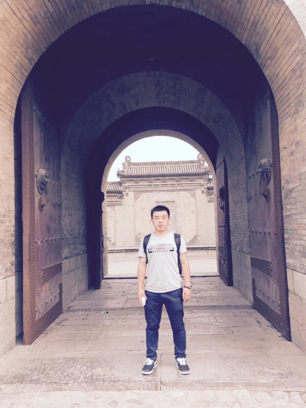 寻寻觅觅的第一张照片--鞍山相亲服务中心