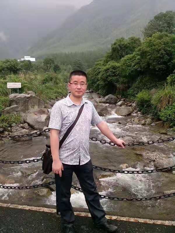 淡定牛魔王的第三张照片--鞍山相亲服务中心