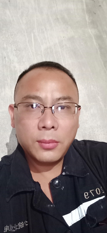 知足常乐的第一张照片--鞍山相亲服务中心