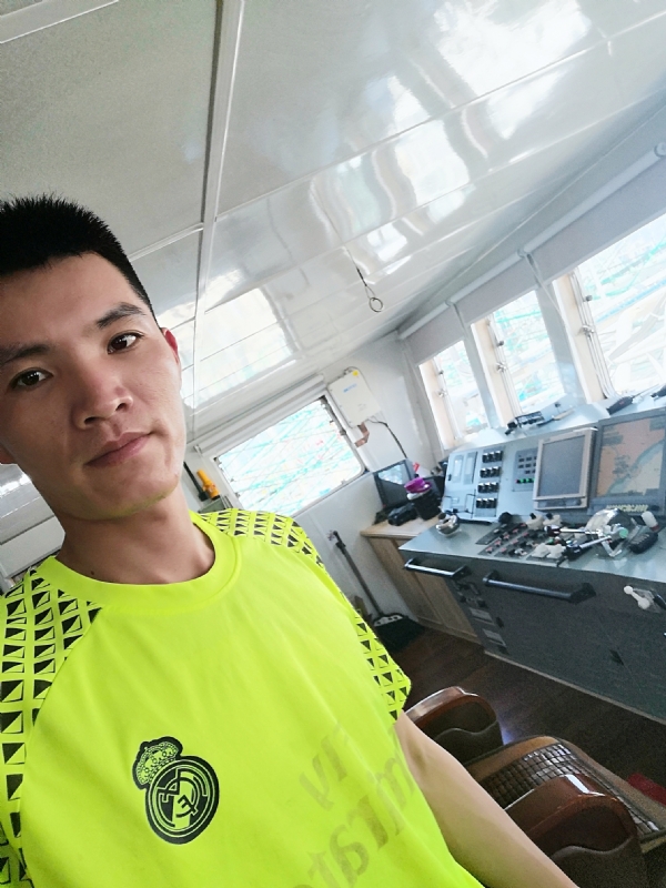 眼里都是你的第一张照片--鞍山相亲服务中心