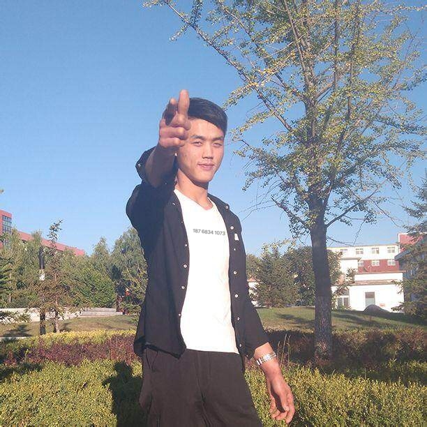 小受的第一张照片--鞍山相亲服务中心