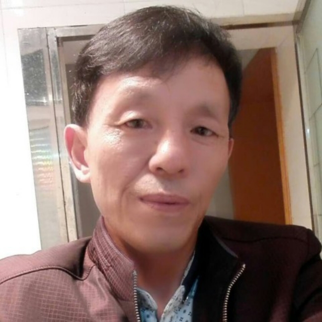 舒心的雨的第一张照片--鞍山相亲服务中心