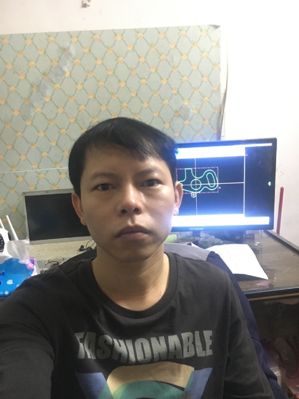 黄叶枫的第一张照片--鞍山相亲服务中心