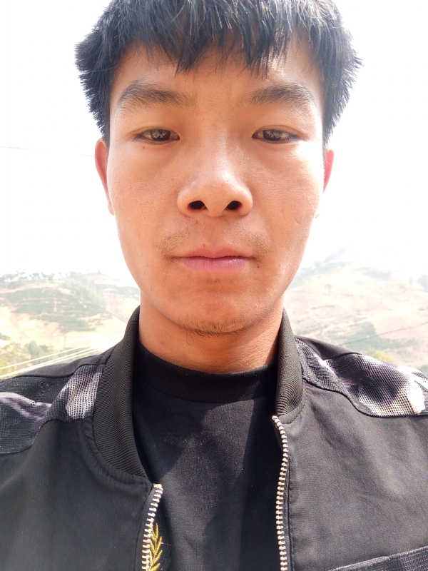 唐伟的第一张照片--鞍山相亲服务中心