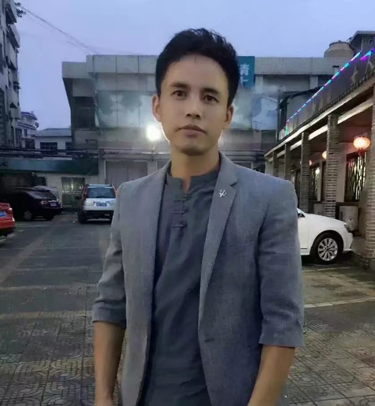 华谢的第一张照片--鞍山相亲服务中心