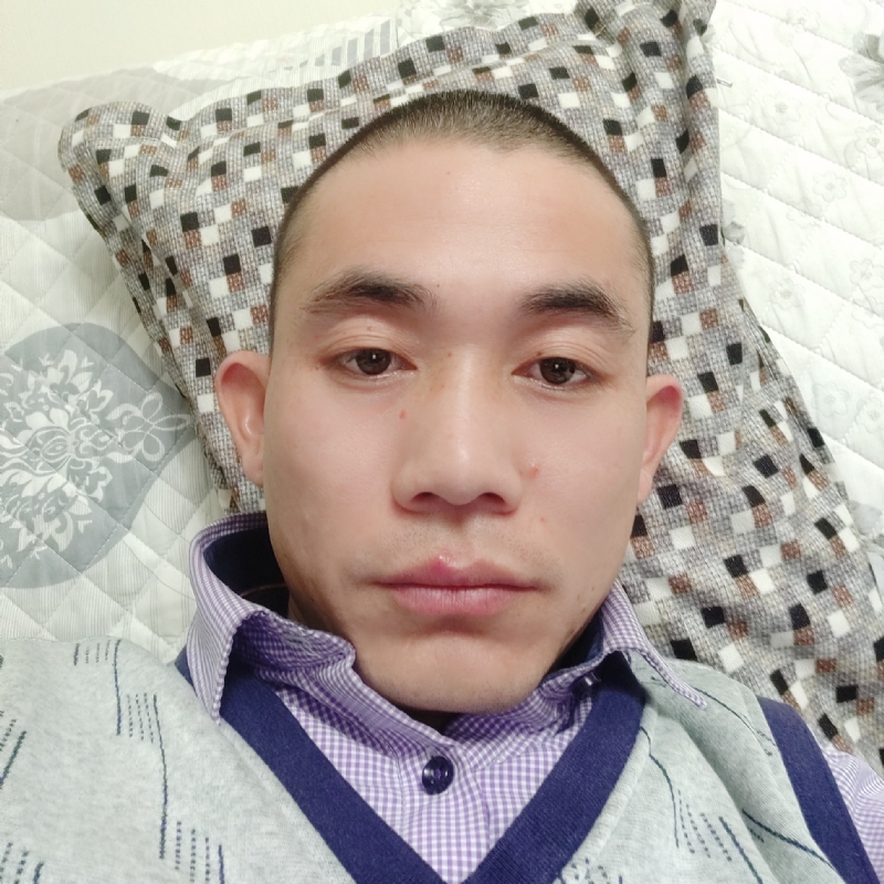 龙飞的第一张照片--鞍山相亲服务中心