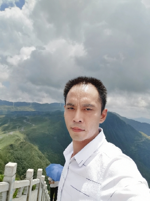 LXZ的第一张照片--鞍山相亲服务中心