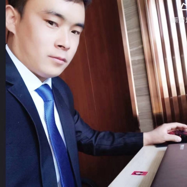 会哭的幸福的第一张照片--鞍山相亲服务中心