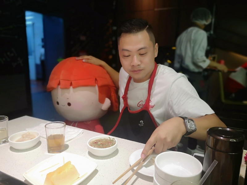 逆行的第一张照片--鞍山相亲服务中心