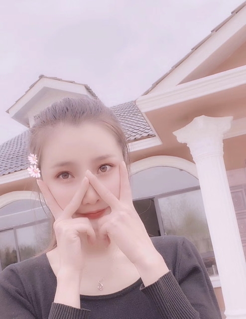 小媛的第一张照片--鞍山相亲服务中心