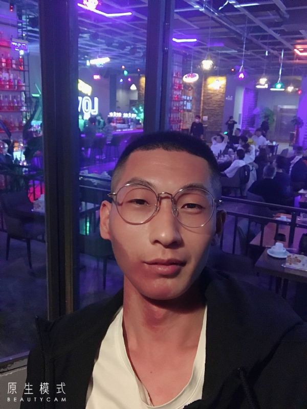 东北小伙的第一张照片--鞍山相亲服务中心