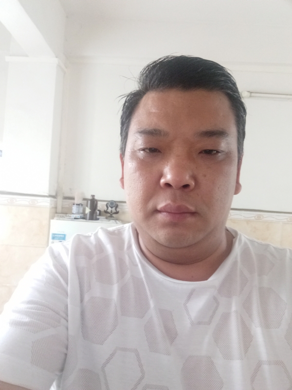 帅帅的第一张照片--鞍山相亲服务中心