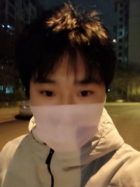 偏丶执的第一张照片--鞍山相亲服务中心