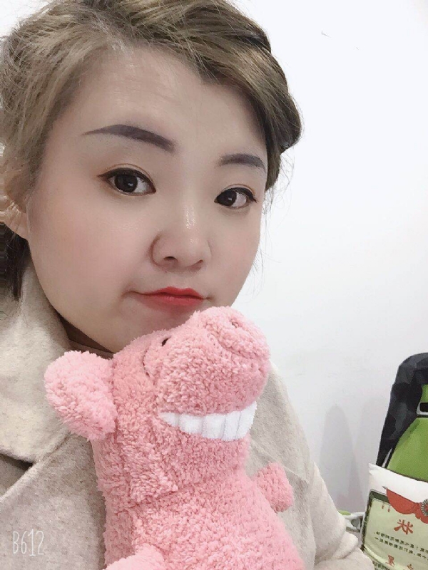 李娜的第一张照片--鞍山相亲服务中心