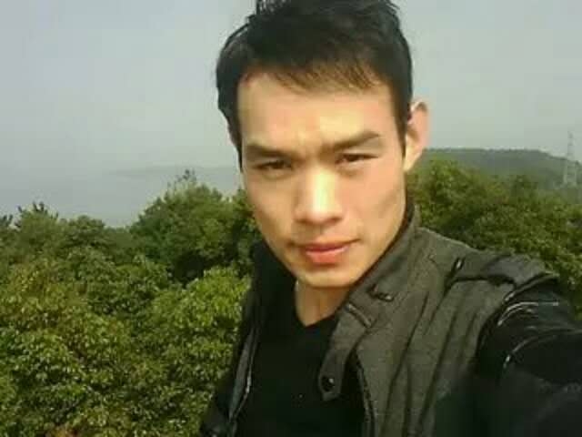 明镜的第一张照片--鞍山相亲服务中心