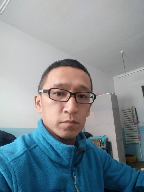 晓峰的第三张照片--鞍山相亲服务中心