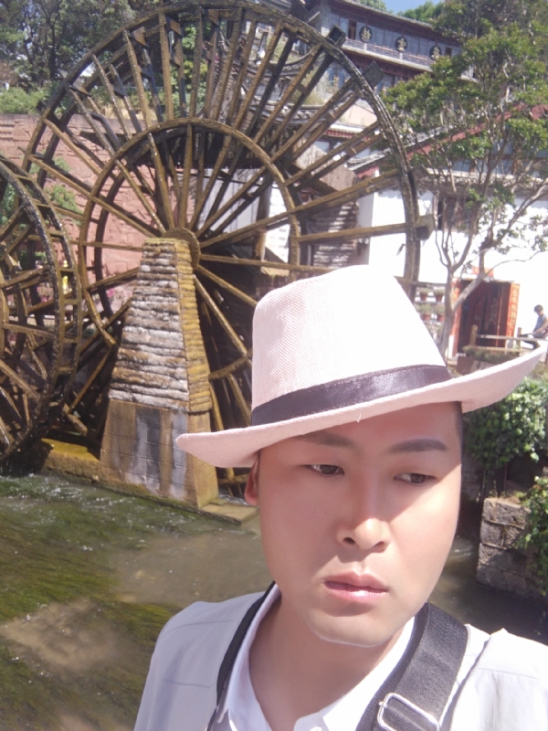 曲靖相亲的第一张照片--鞍山相亲服务中心