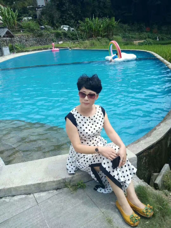 守望幸福的第一张照片--鞍山相亲服务中心