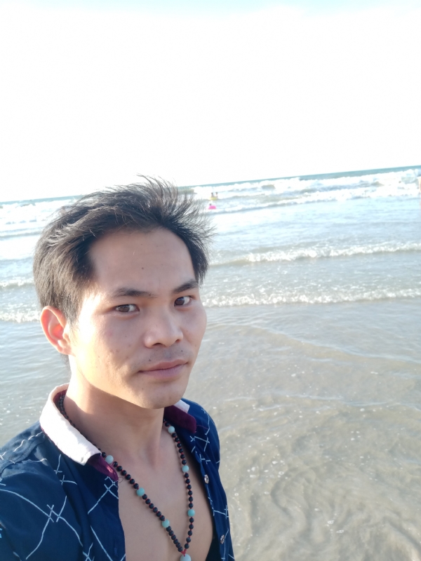 爱已欠费的第一张照片--鞍山相亲服务中心