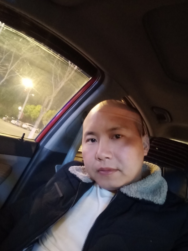 平平淡淡的第二张照片--鞍山相亲服务中心