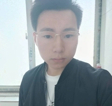 人在旅途的第一张照片--鞍山相亲服务中心