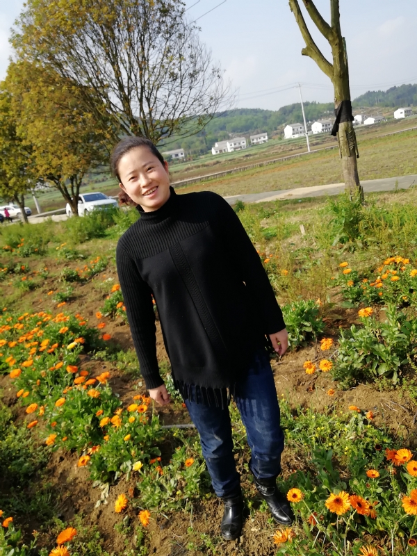 征婚女人的第二张照片--鞍山相亲服务中心