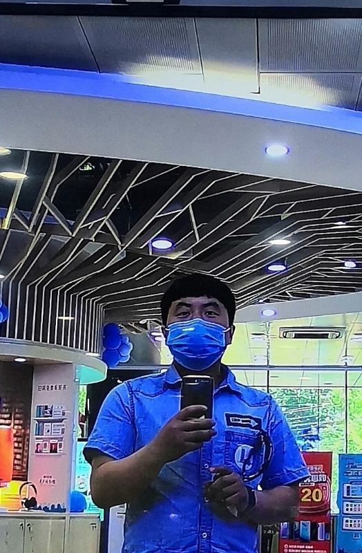 小蜜蜂的第一张照片--鞍山相亲服务中心