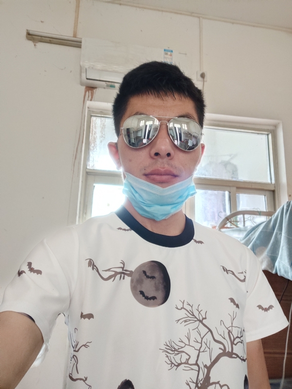 馨荣的第二张照片--鞍山相亲服务中心