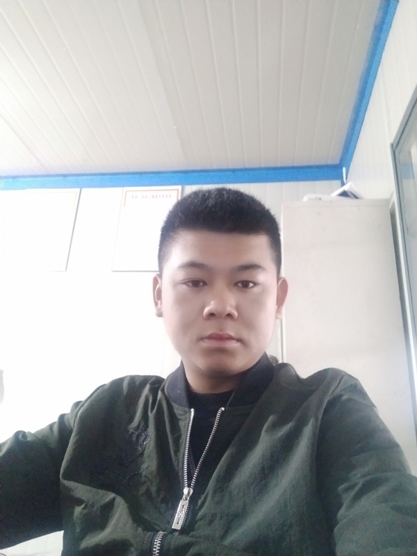 少校的第一张照片--鞍山相亲服务中心