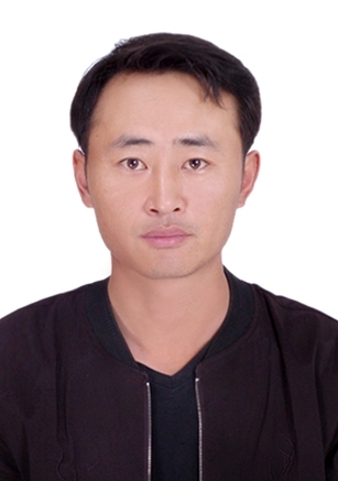 淡漠痕的第二张照片--鞍山相亲服务中心