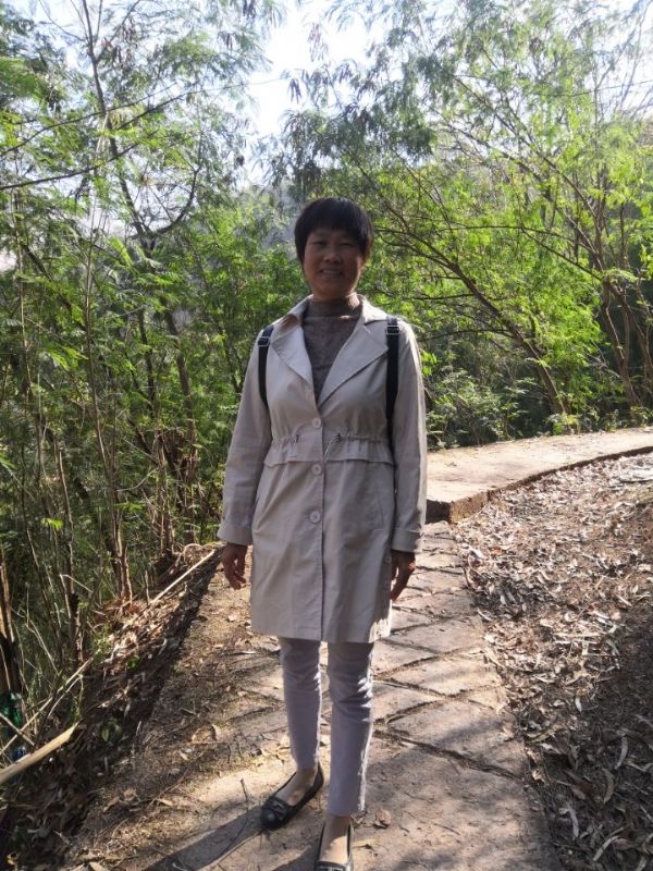 兰草的第一张照片--鞍山相亲服务中心