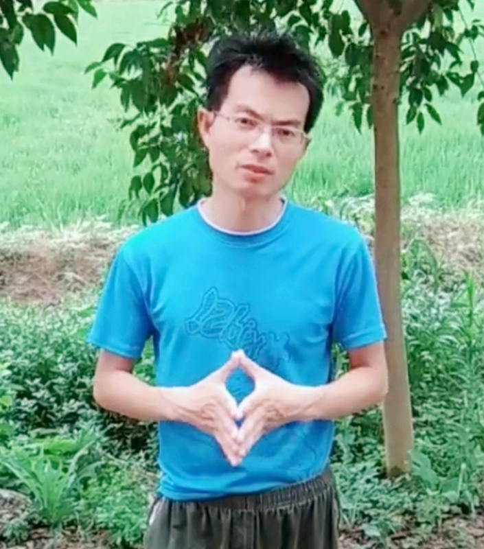 吴先生的第二张照片--鞍山相亲服务中心