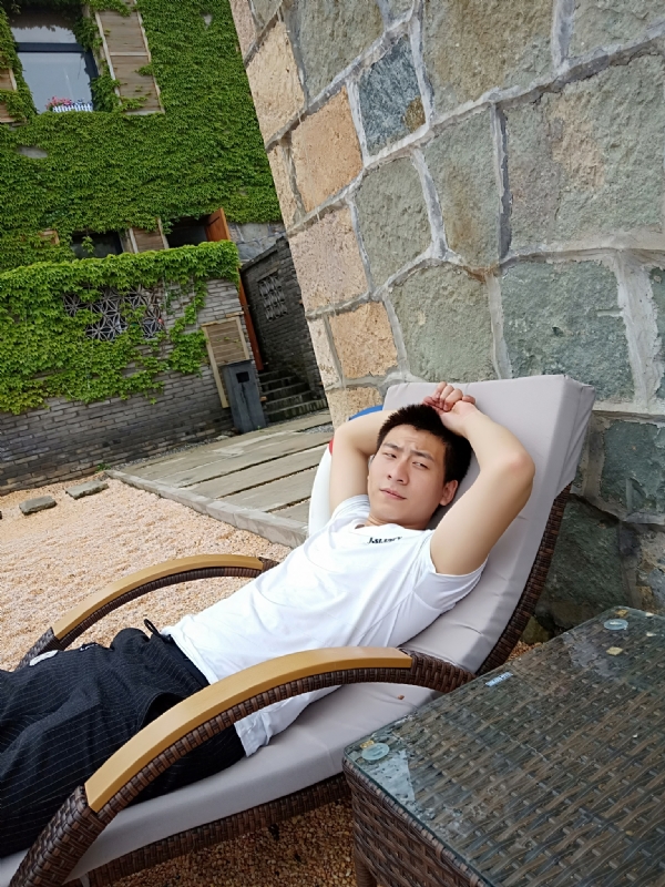 真心寻找另一半的第一张照片--鞍山相亲服务中心