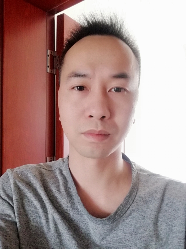 超级大混球的第三张照片--鞍山相亲服务中心