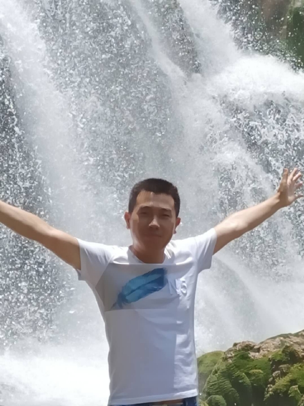 挪威森林的第一张照片--鞍山相亲服务中心