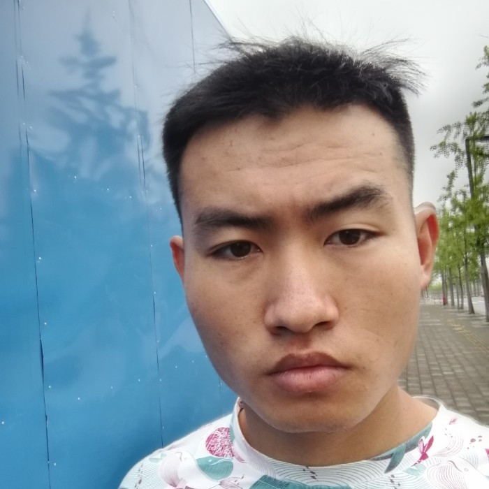 爱一个哦的第一张照片--鞍山相亲服务中心